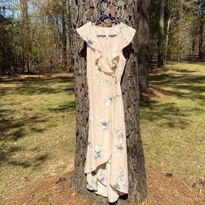 NWOT Peppermint Wrap Dress Floral Print size S